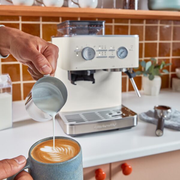 KitchenAid Semi Automatic Espresso Machine with Burr Grinder - Image 7